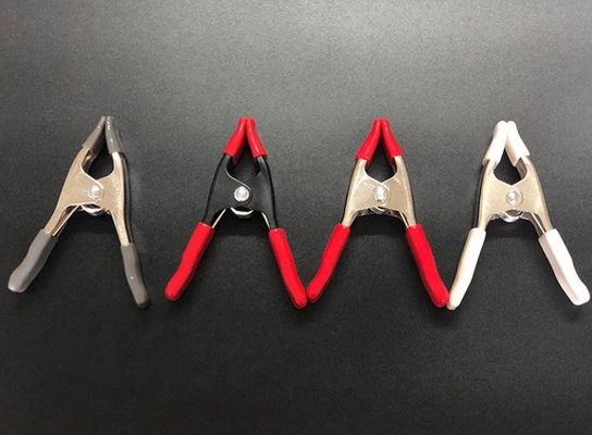 2 4 6 9 インチ ミニ 小さな金属 春のクランプ A型 結婚式のドレス クランプ 白